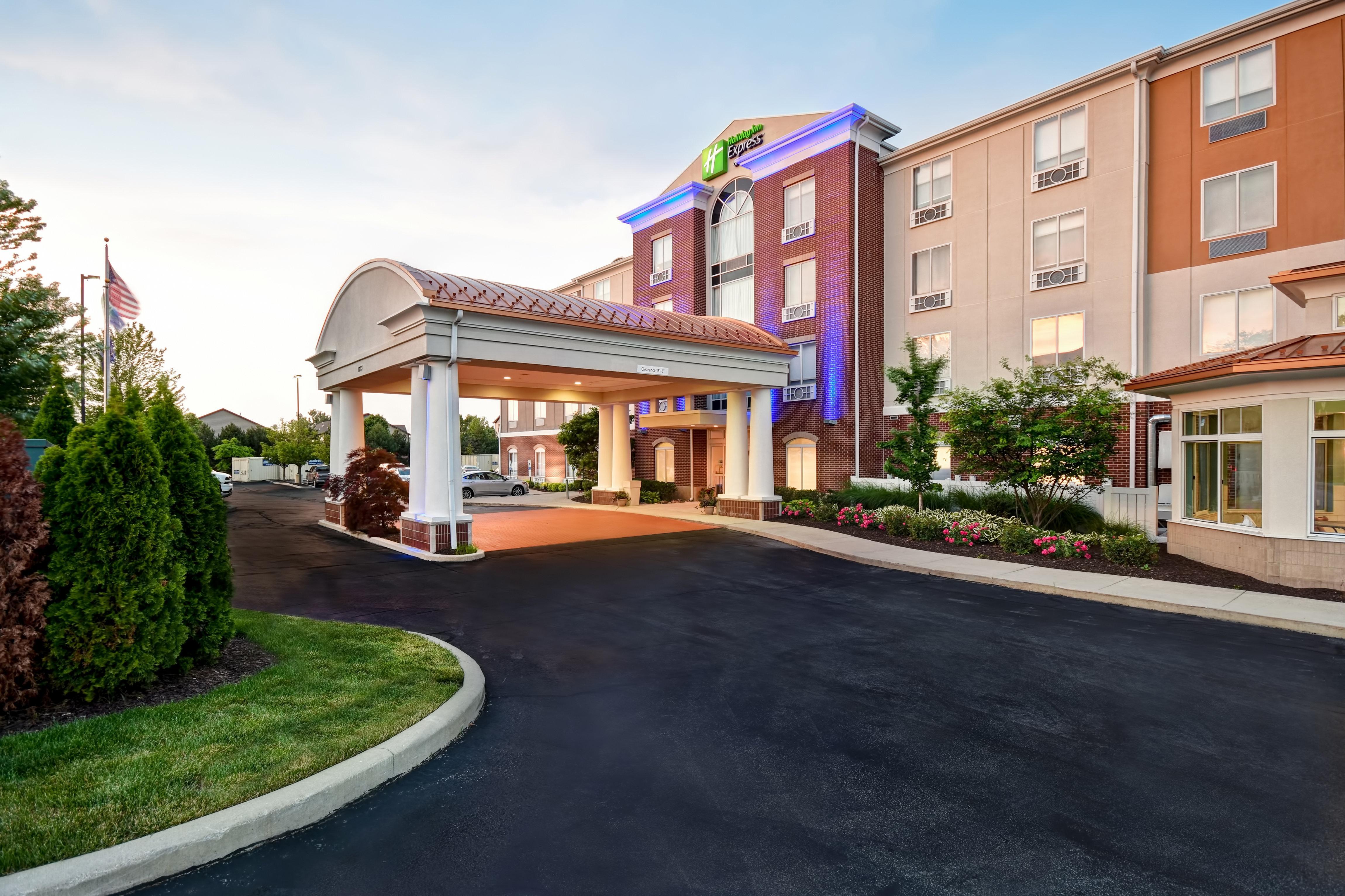Holiday Inn Express & Suites Schererville By Ihg Exterior foto